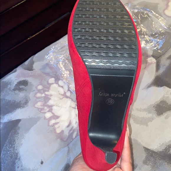 Red ankle heel boots - Picture 3 of 3